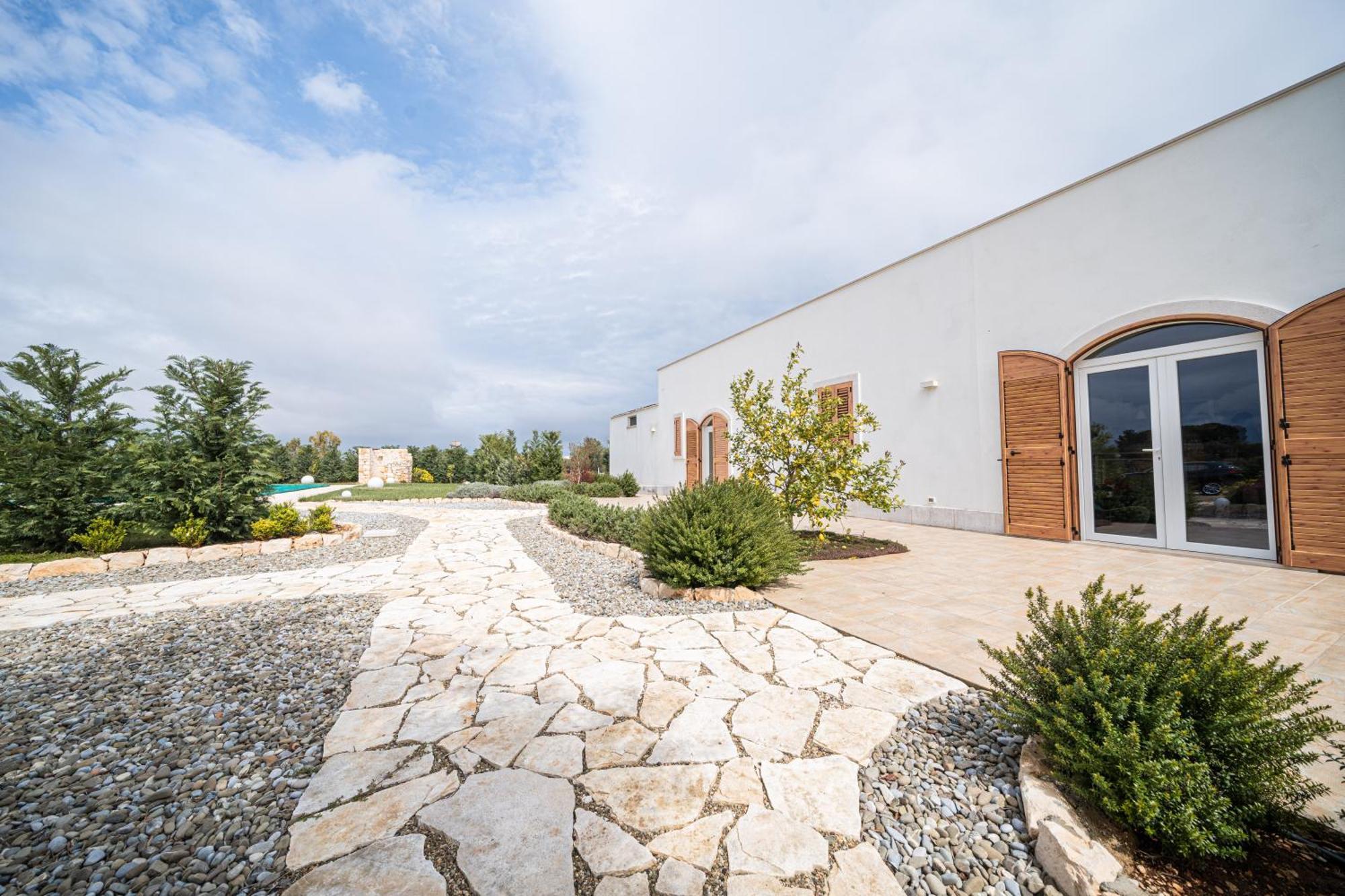 Private Pool & Parking Donna Lina Villa Conversano Exterior foto